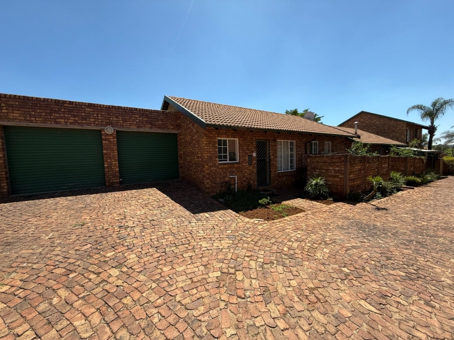 2 Bedroom Property for Sale in Highveld Gauteng