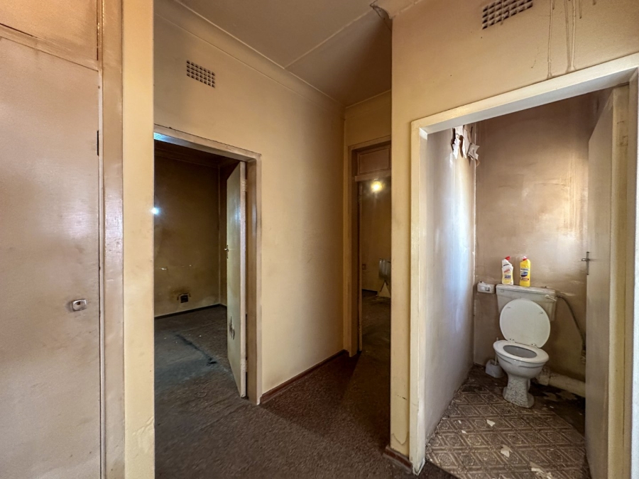 3 Bedroom Property for Sale in Linmeyer Gauteng