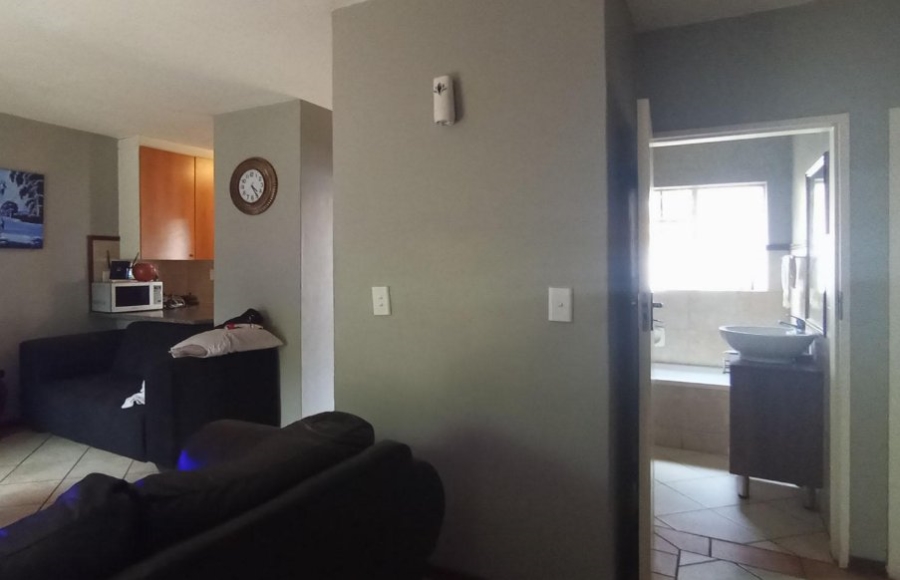 2 Bedroom Property for Sale in Equestria Gauteng