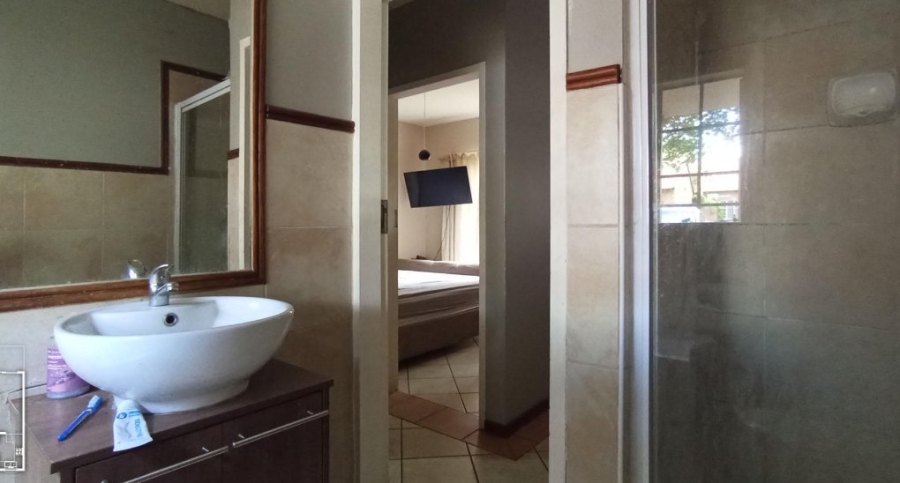 2 Bedroom Property for Sale in Equestria Gauteng