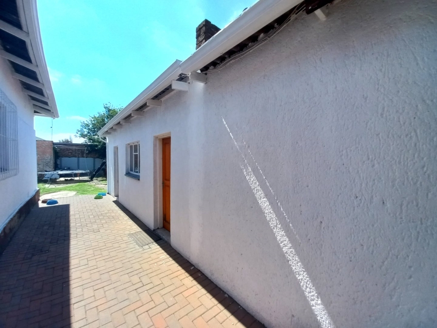 3 Bedroom Property for Sale in Primrose East Gauteng