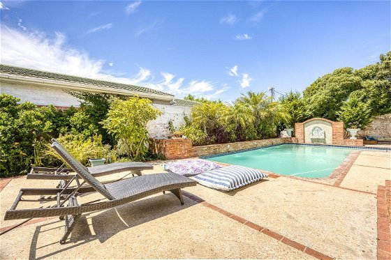  Bedroom Property for Sale in Erasmusrand Gauteng