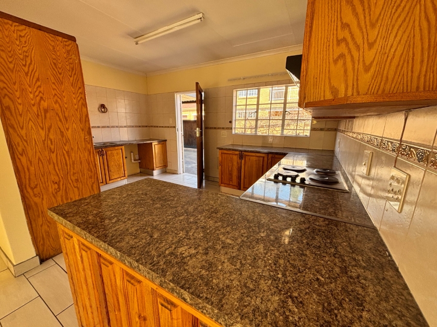  Bedroom Property for Sale in Bester Gauteng