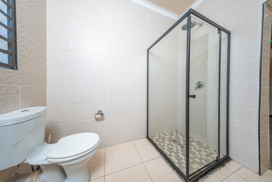 To Let 2 Bedroom Property for Rent in Eastleigh Gauteng