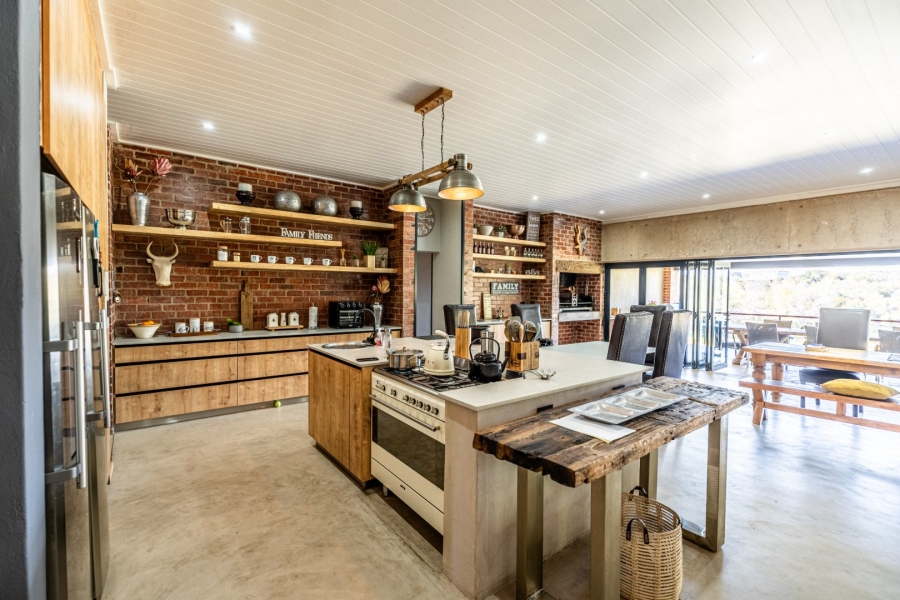 4 Bedroom Property for Sale in Sable Hills Gauteng