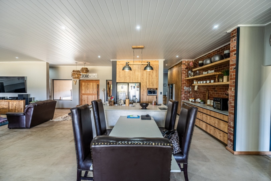 4 Bedroom Property for Sale in Sable Hills Gauteng