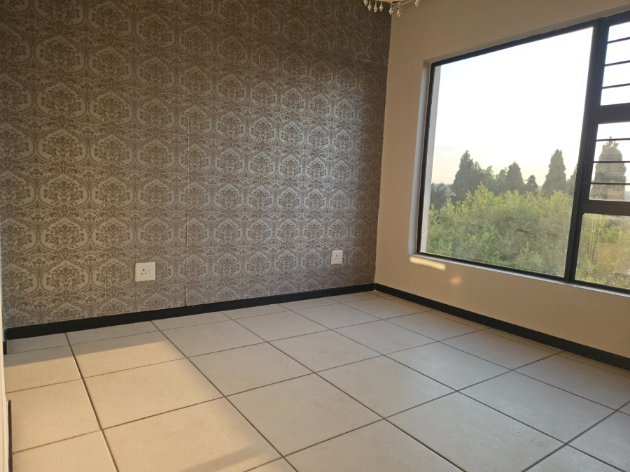 2 Bedroom Property for Sale in Douglasdale Gauteng