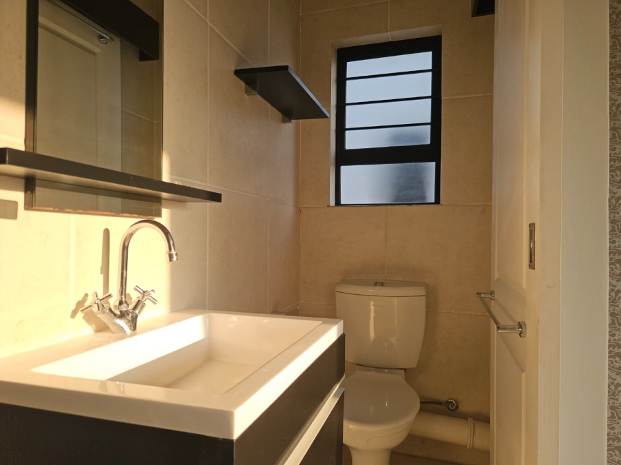 2 Bedroom Property for Sale in Douglasdale Gauteng