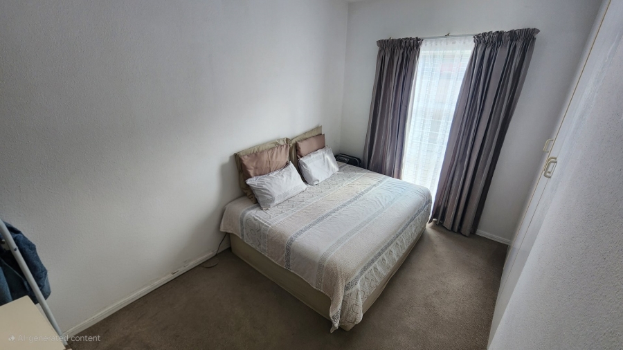2 Bedroom Property for Sale in Constantia Kloof Gauteng
