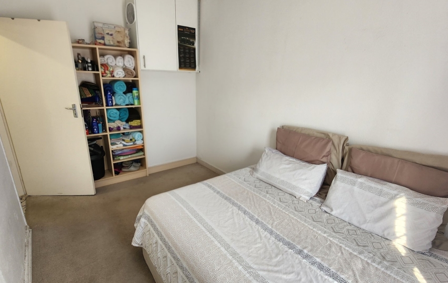 2 Bedroom Property for Sale in Constantia Kloof Gauteng