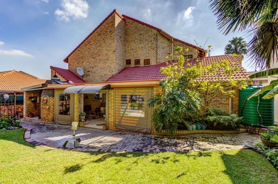 3 Bedroom Property for Sale in Blue Gill Estate Gauteng