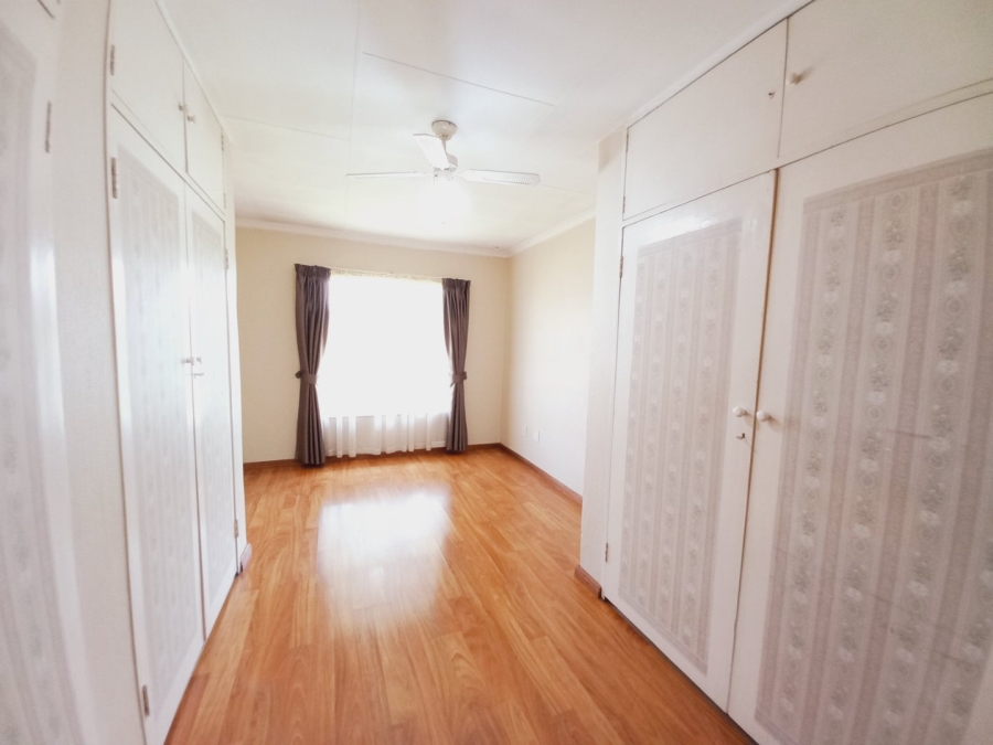 2 Bedroom Property for Sale in Marais Steyn Park Gauteng