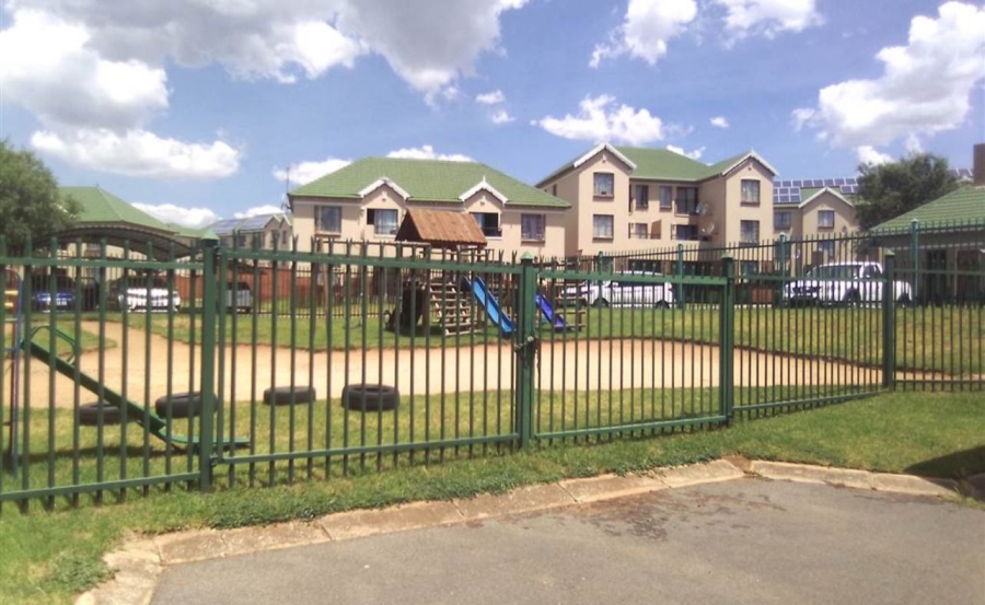 2 Bedroom Property for Sale in Terenure Gauteng