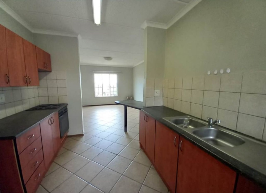 2 Bedroom Property for Sale in Terenure Gauteng