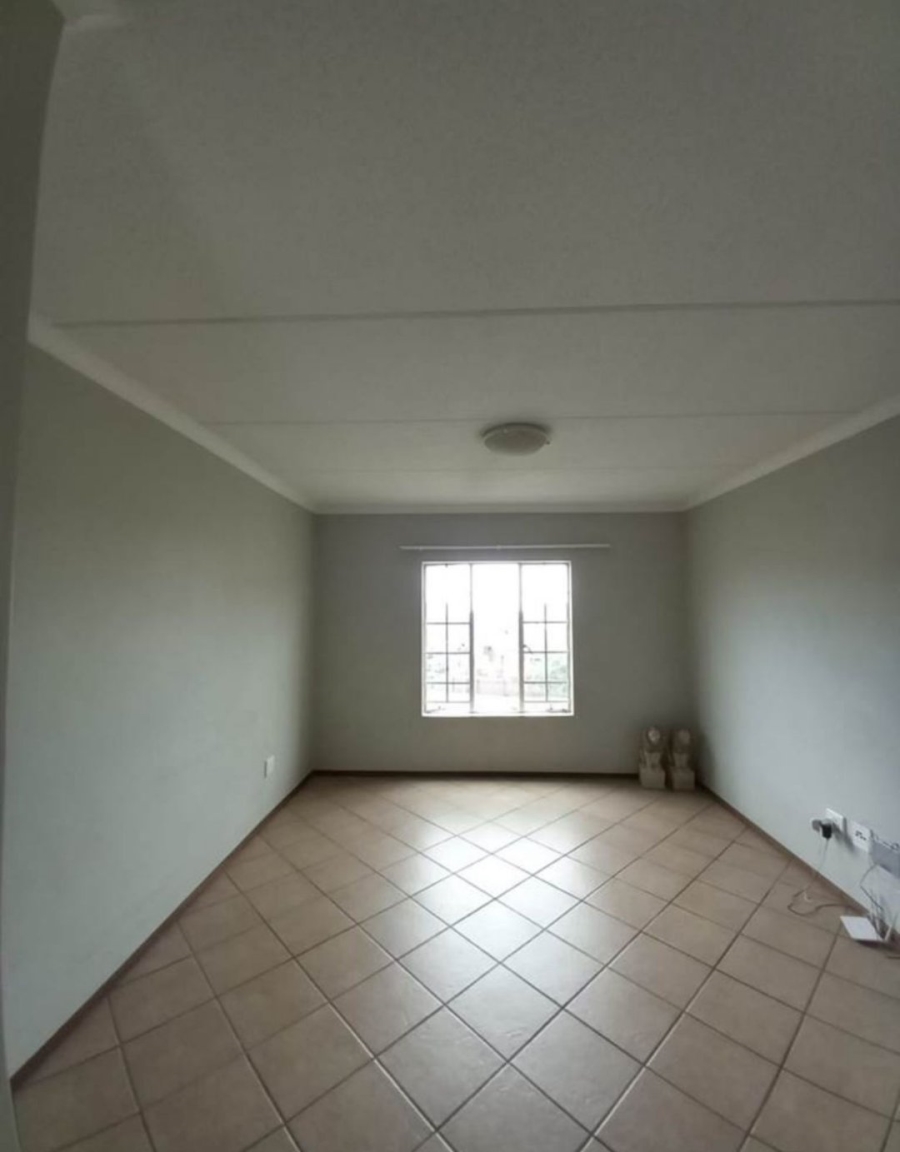2 Bedroom Property for Sale in Terenure Gauteng