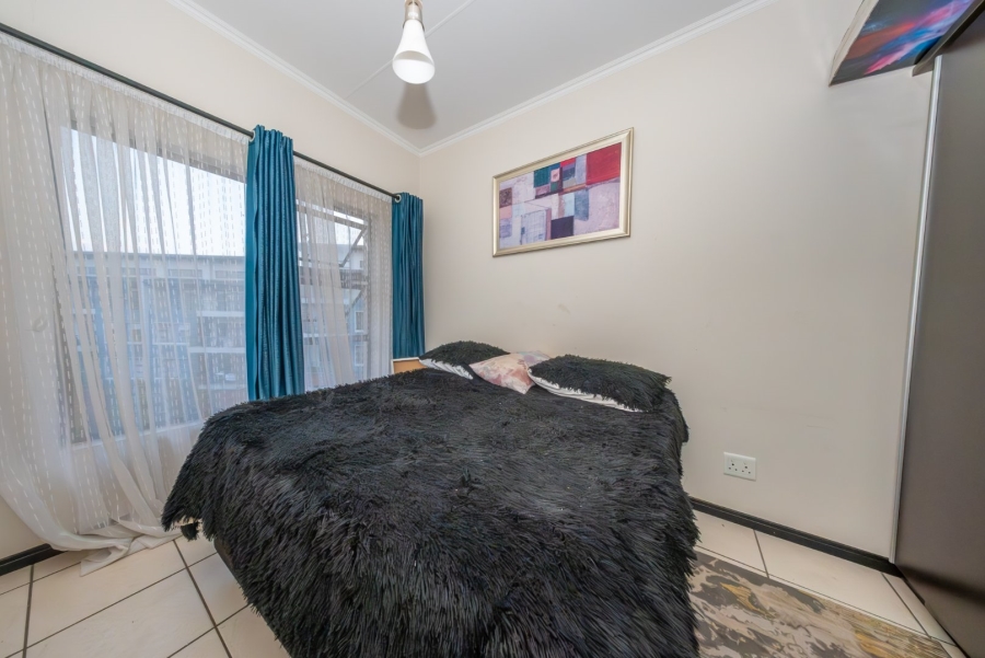 To Let 2 Bedroom Property for Rent in Greenstone Hill Gauteng