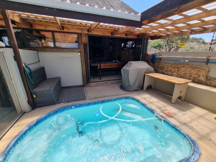 3 Bedroom Property for Sale in Vaaloewer Gauteng