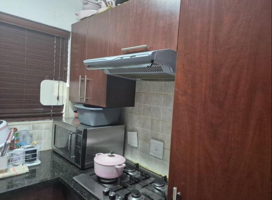2 Bedroom Property for Sale in Edenvale Central Gauteng