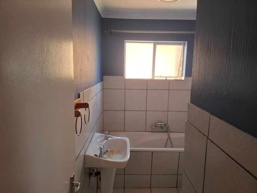 2 Bedroom Property for Sale in Eastleigh Gauteng
