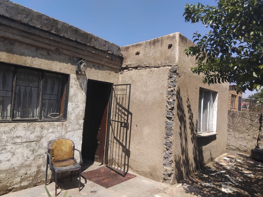 Commercial Property for Sale in Olievenhoutbosch Gauteng