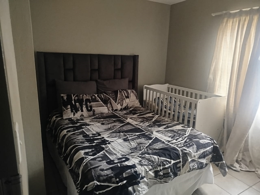 2 Bedroom Property for Sale in Montana Tuine Gauteng