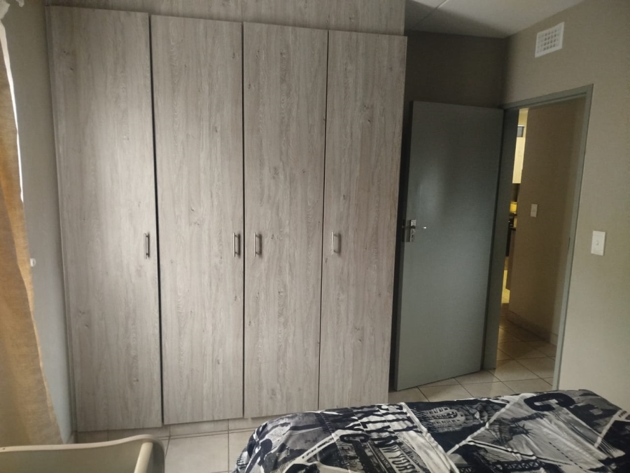 2 Bedroom Property for Sale in Montana Tuine Gauteng