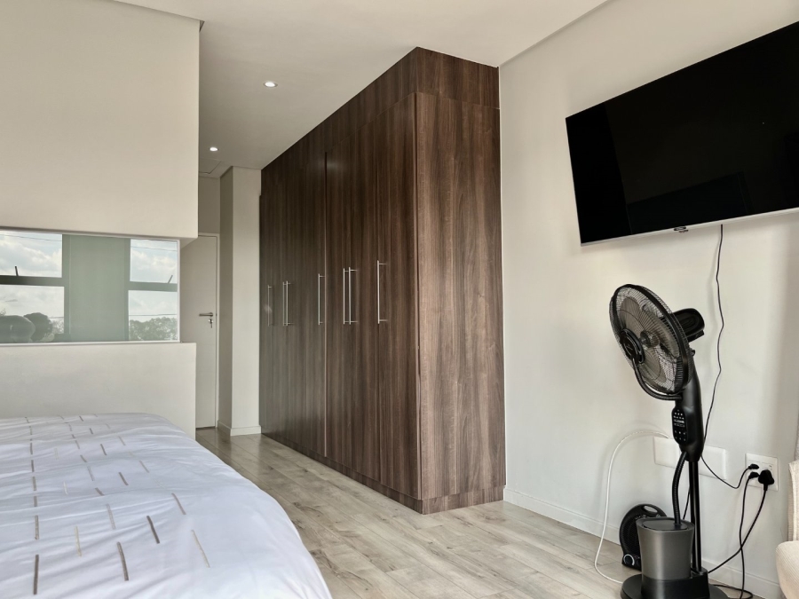 To Let 3 Bedroom Property for Rent in Crowthorne AH Gauteng