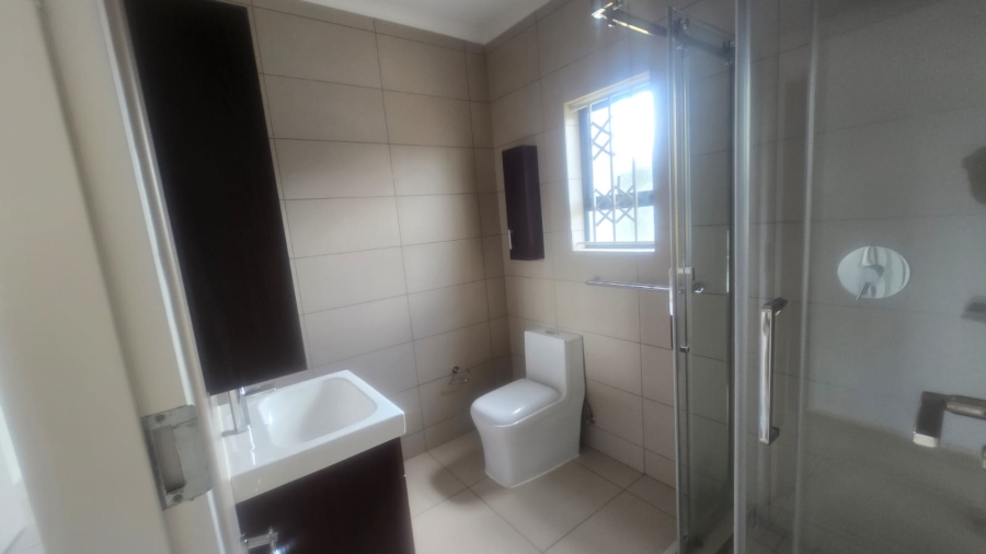 To Let  Bedroom Property for Rent in Carlswald Gauteng