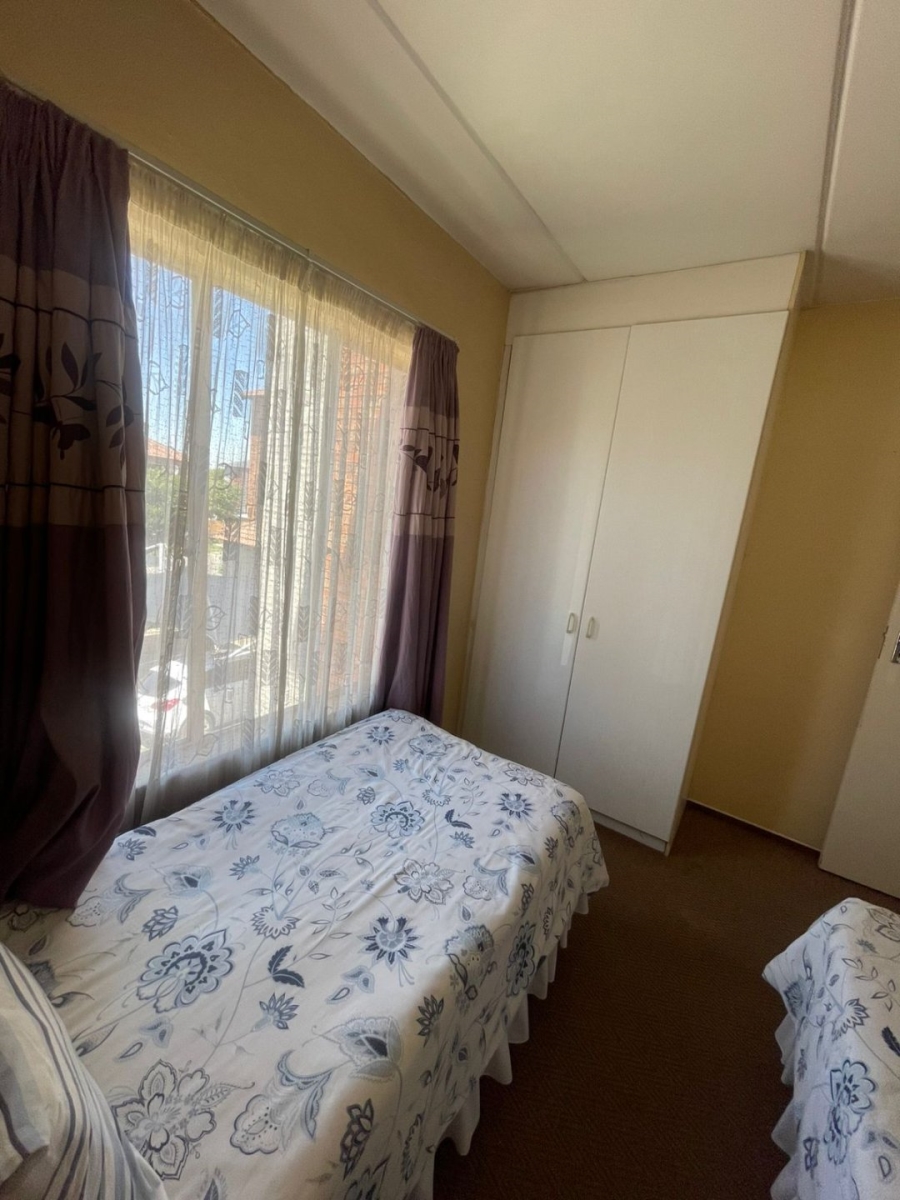 2 Bedroom Property for Sale in Birchleigh Gauteng