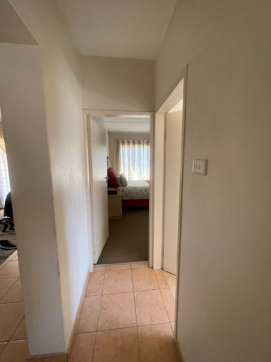 2 Bedroom Property for Sale in Birchleigh Gauteng