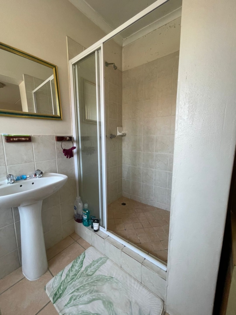 2 Bedroom Property for Sale in Birchleigh Gauteng
