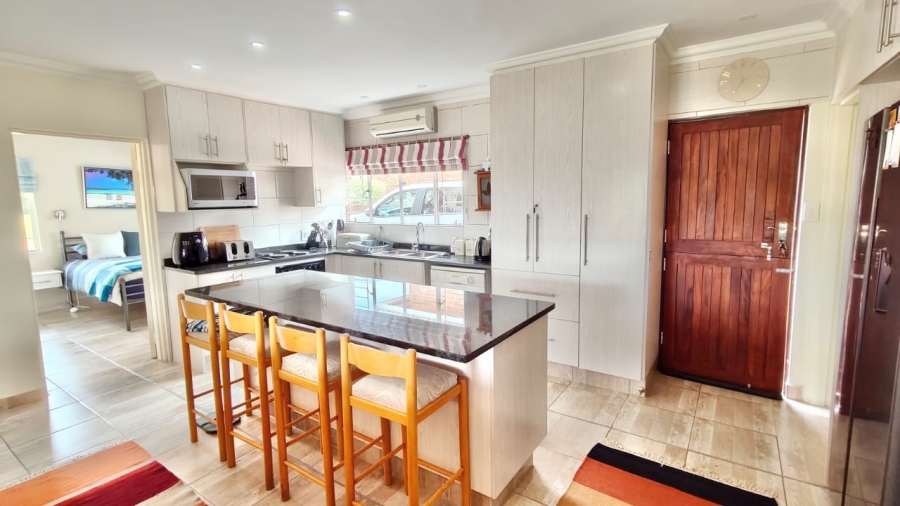 4 Bedroom Property for Sale in Vaal Marina Gauteng