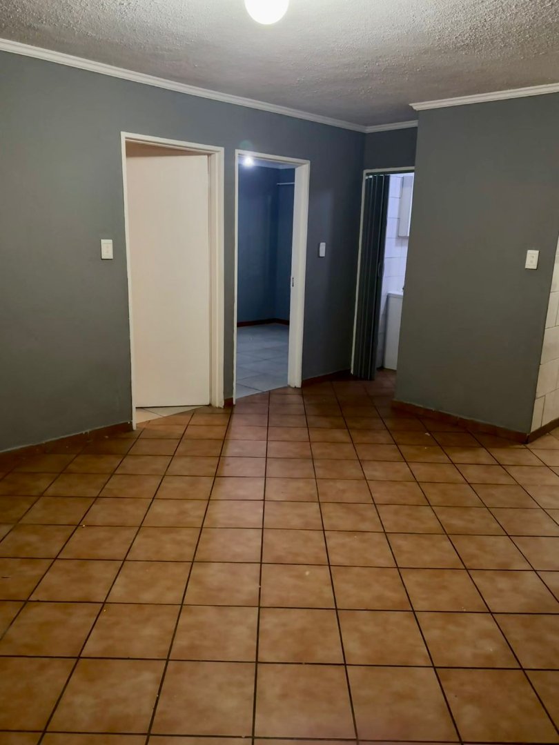 2 Bedroom Property for Sale in Birch Acres Gauteng