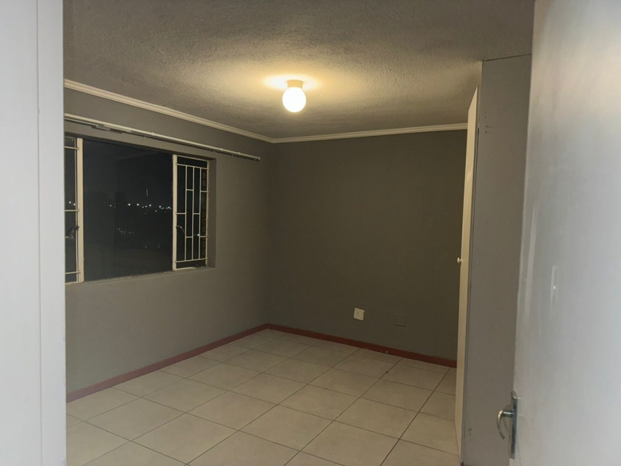 2 Bedroom Property for Sale in Birch Acres Gauteng