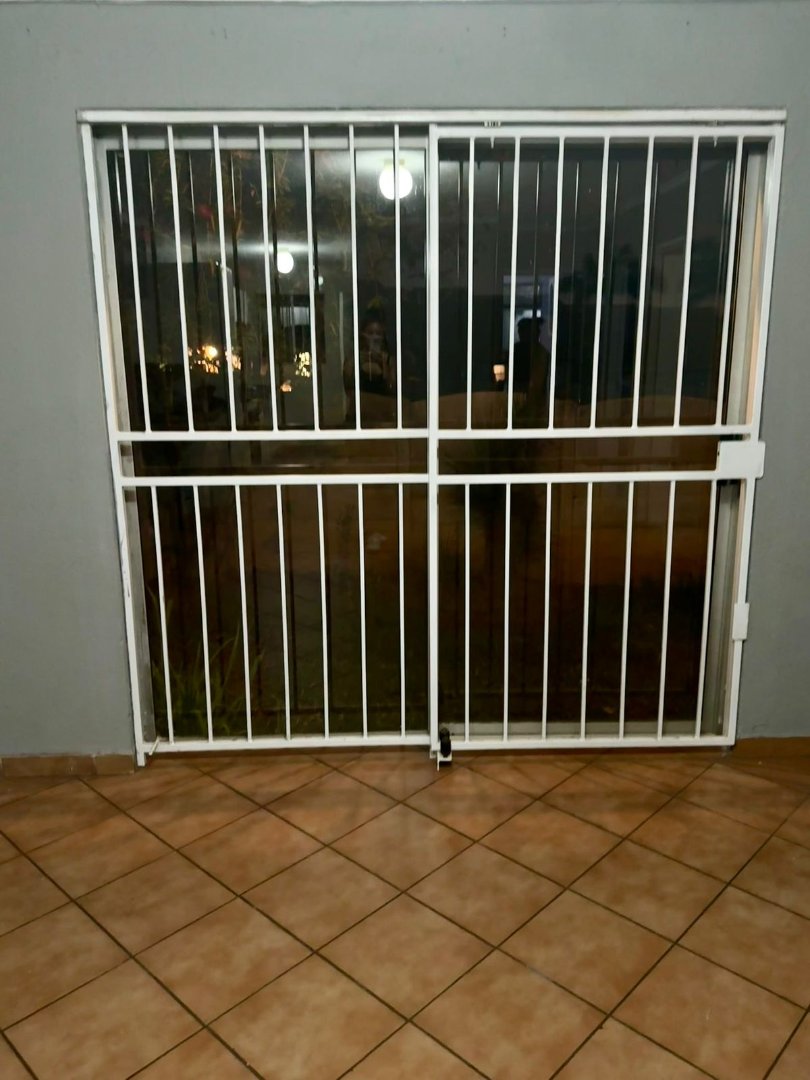 2 Bedroom Property for Sale in Birch Acres Gauteng