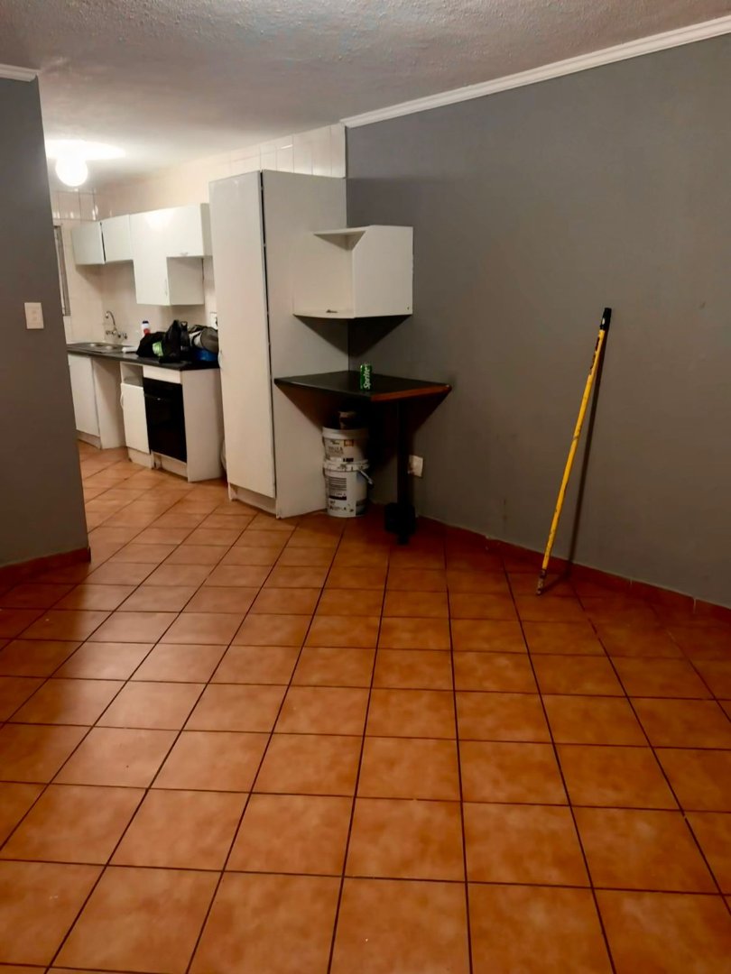 2 Bedroom Property for Sale in Birch Acres Gauteng