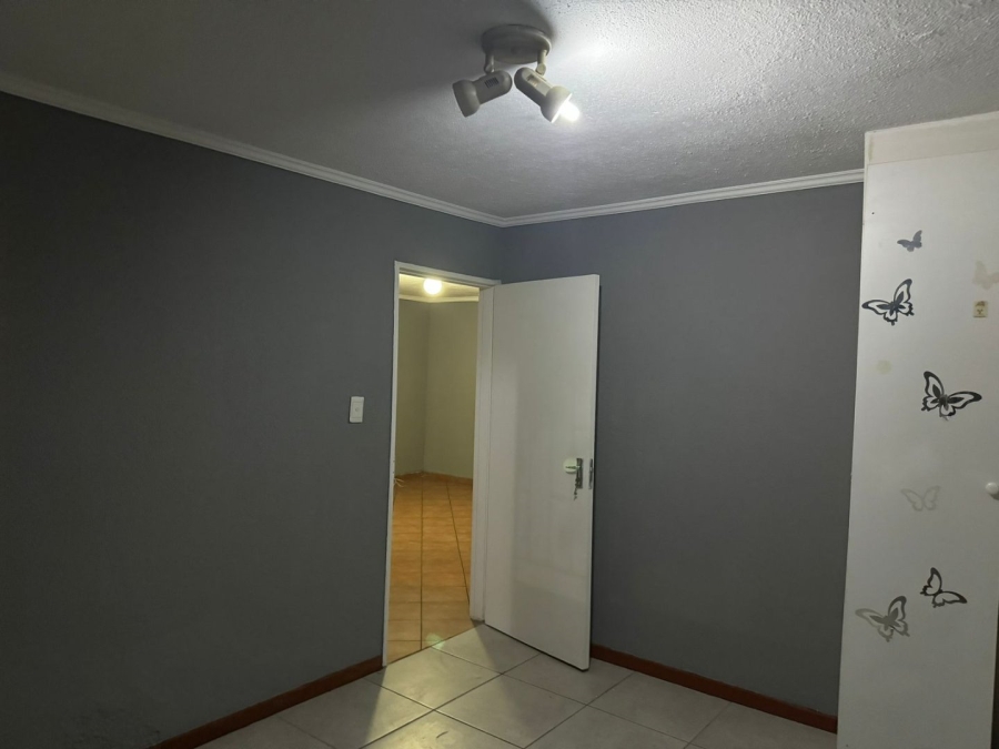 2 Bedroom Property for Sale in Birch Acres Gauteng