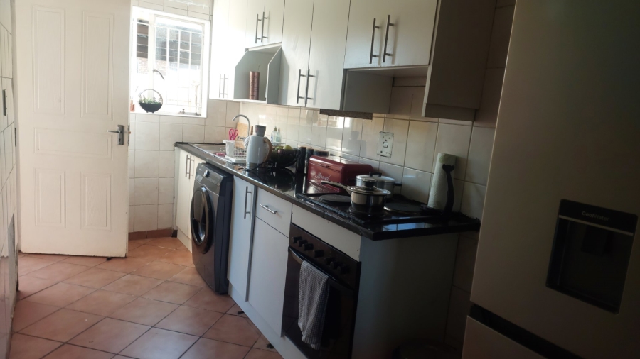 2 Bedroom Property for Sale in Birch Acres Gauteng