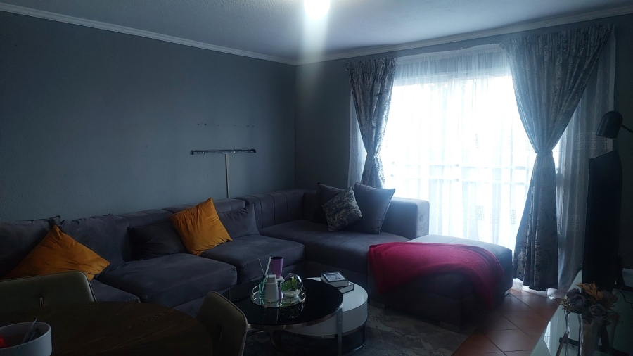 2 Bedroom Property for Sale in Birch Acres Gauteng