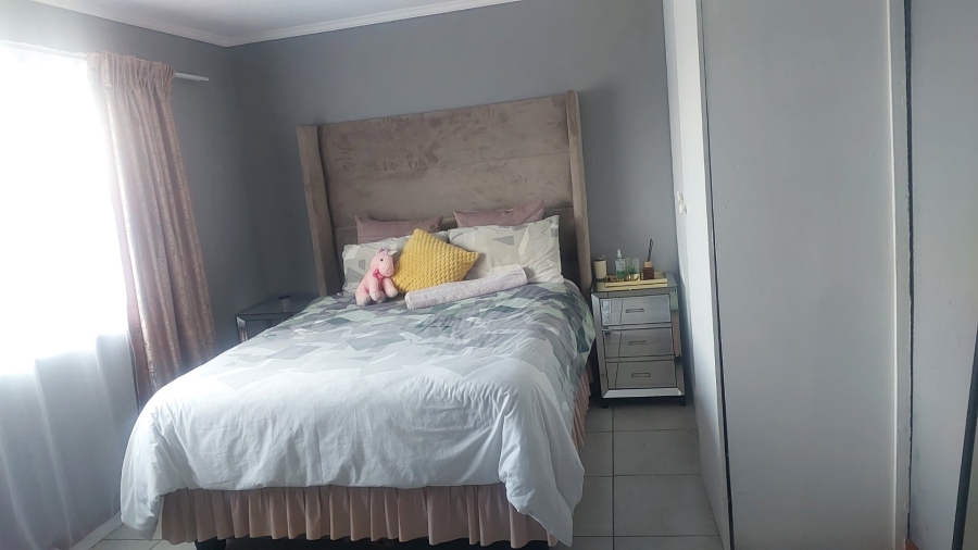2 Bedroom Property for Sale in Birch Acres Gauteng