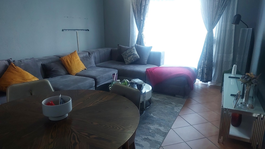2 Bedroom Property for Sale in Birch Acres Gauteng