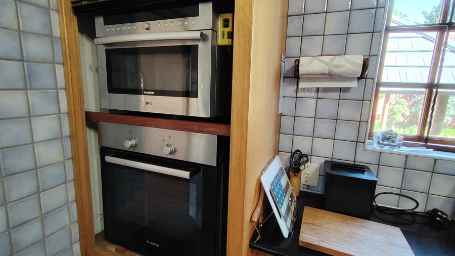 4 Bedroom Property for Sale in Zwartkop Gauteng