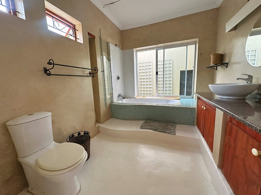 To Let 2 Bedroom Property for Rent in Highlands North Gauteng