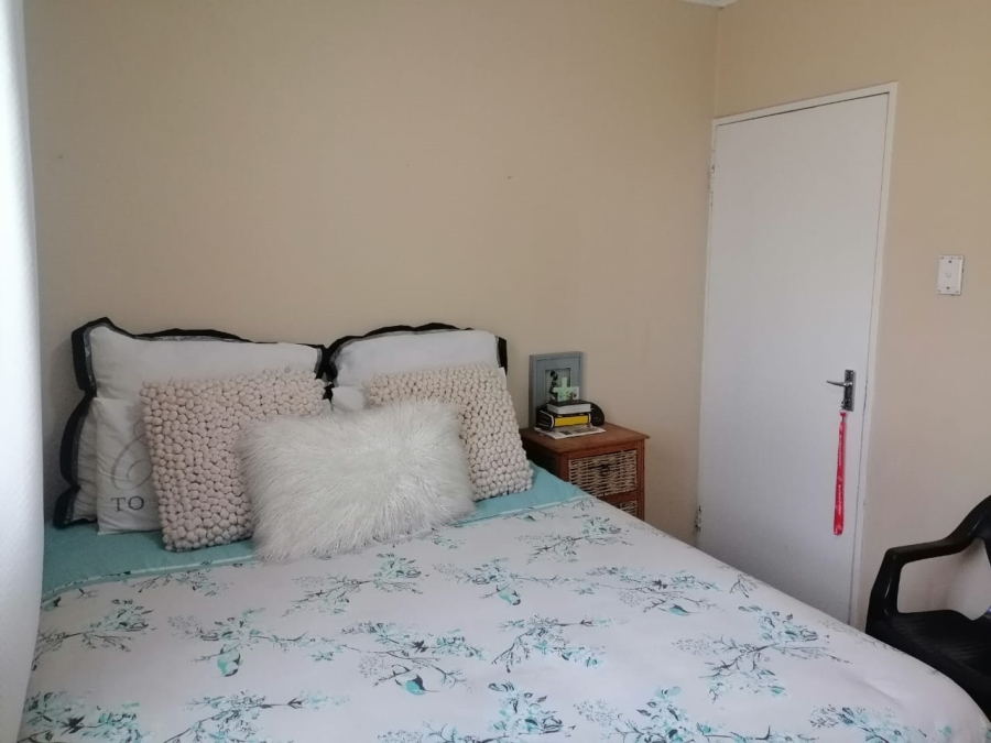 To Let 4 Bedroom Property for Rent in Riverside View Gauteng