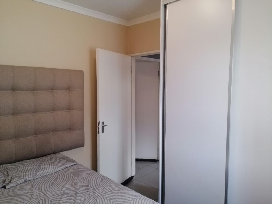 To Let 4 Bedroom Property for Rent in Riverside View Gauteng