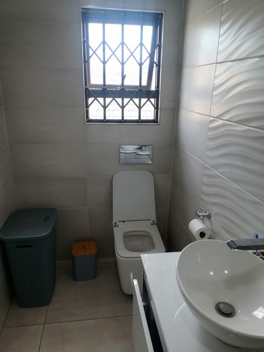 To Let 4 Bedroom Property for Rent in Riverside View Gauteng