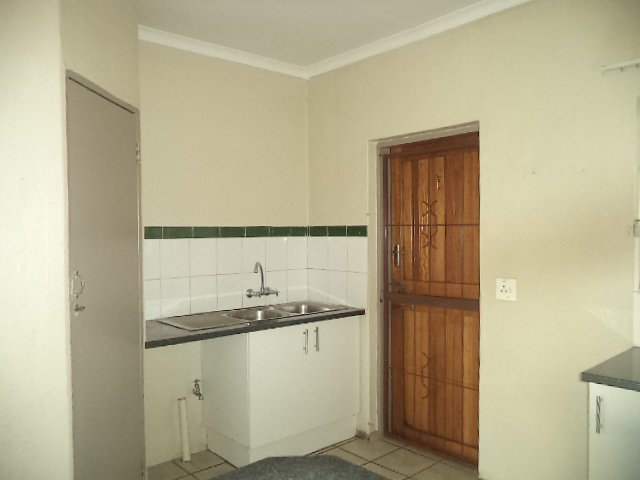 To Let 2 Bedroom Property for Rent in Montana Park Gauteng