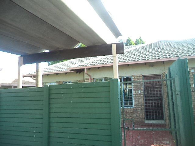 To Let 2 Bedroom Property for Rent in Montana Park Gauteng