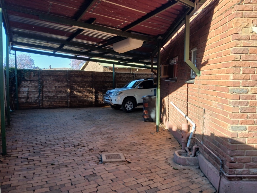  Bedroom Property for Sale in Pretoria West Gauteng