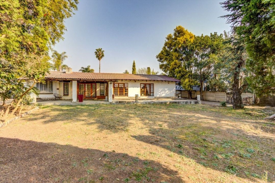 3 Bedroom Property for Sale in Glen Marais Gauteng
